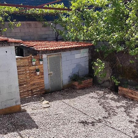 Casa Das Rocas Castanheira de Pera Exterior photo